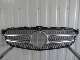 Grill atrapa Mercedes C-klasa 205 lift 18- kamera