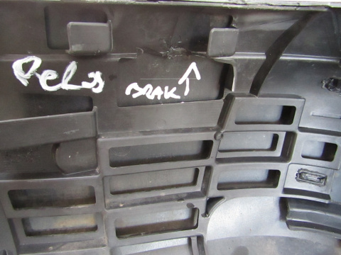 Zderzak tył tylny VW Caddy 2K0 03-
