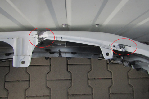 Zderzak przód Toyota Corolla XI E16 Lift 16-18 + GRILL