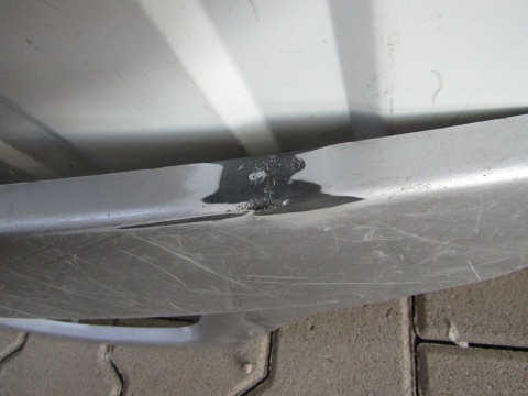 Nakładka ramka grilla prawa NISSAN NV400 2010-