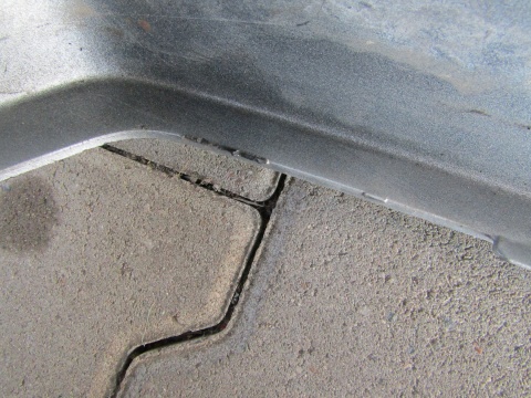 Nakładka ramka grilla prawa NISSAN NV400 2010-