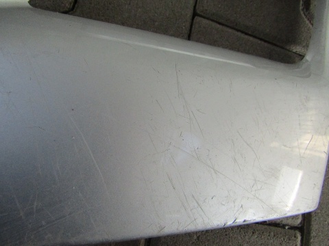 Nakładka ramka grilla prawa NISSAN NV400 2010-