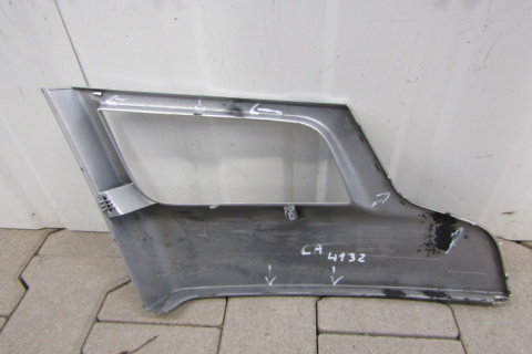 Nakładka ramka grilla prawa NISSAN NV400 2010-