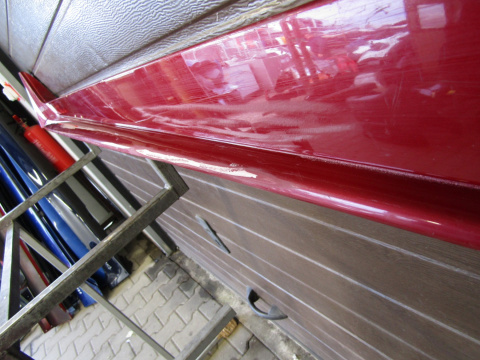 Listwa progowa prawa Jaguar XE 760 F S R SPORT 14-