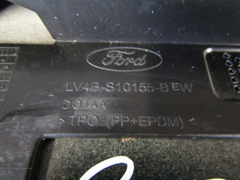 Listwa progowa lewa Ford Kuga MK3 Titanium ST 19-