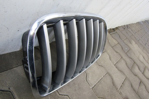Nerka grill atrapa prawa BMW X5 E70 5113-7171396