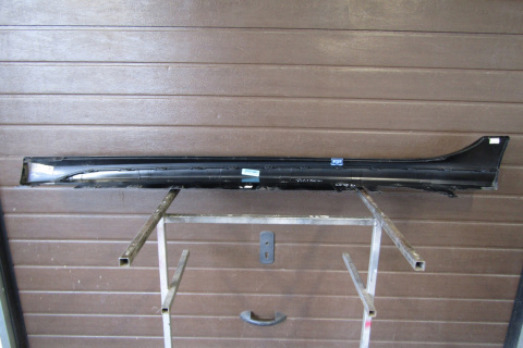 Listwa progowa prawa BMW 2 F44 M Pakiet 19-