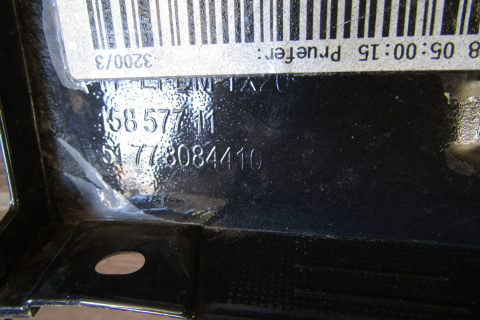 Listwa progowa prawa BMW M4 G82 G83 Coupe Cabri 21