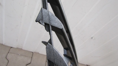 Grill atrapa Mercedes W203 CL203 SPORT COUPE 00-