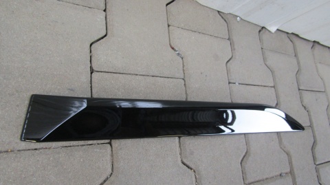 Listwa drzwi prawa tył TOYOTA YARIS GR SPORT