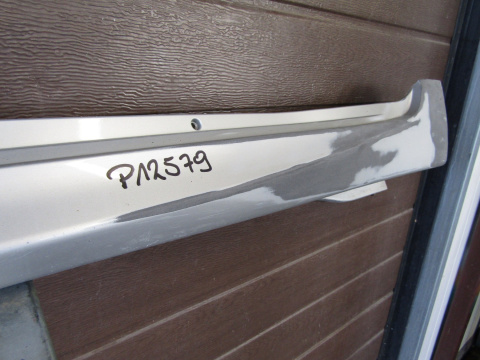 Listwa progowa lewa Toyota Avensis Lift 15- T27
