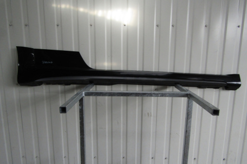 Listwa progowa prawa Audi TT RS Lift S-Line 8S0 18-