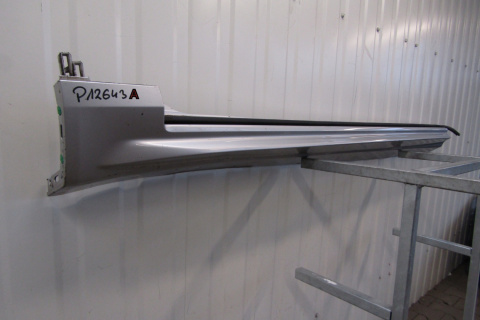 Listwa progowa lewa Volvo XC90 II 18- lift XC 90