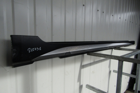 Listwa progowa prawa Audi A6 C8 4K9 Allroad kombi 18-