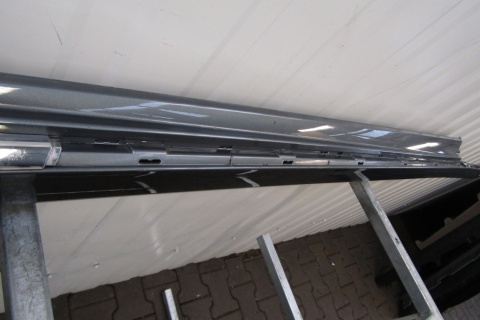 Listwa progowa prawa Mercedes C-Klasa 205 chrom avantgarde
