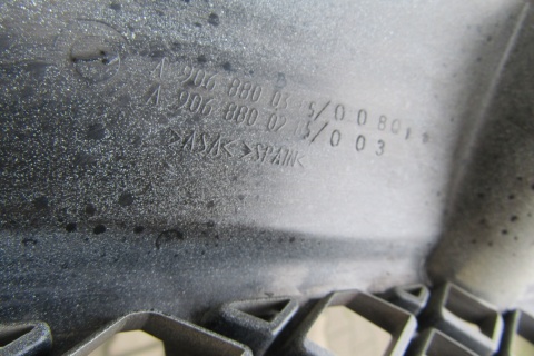 Grill atrapa zderzak przód MERCEDES SPRINTER W906 06-12