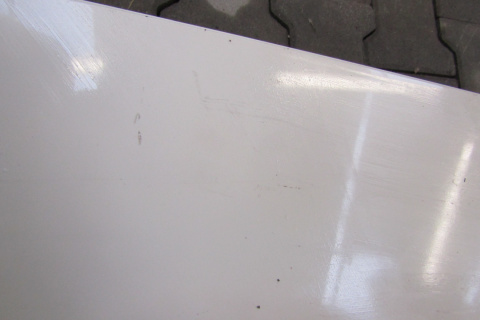 Spoiler lotka daszek klapy tył RENAULT CAPTUR 13-16