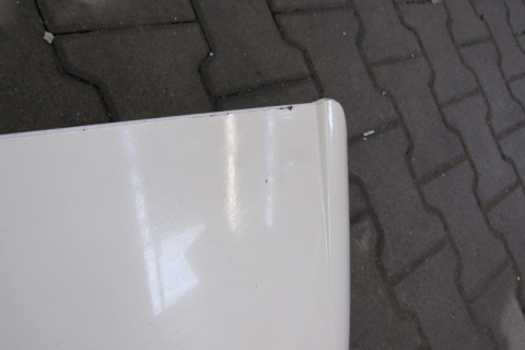 Spoiler lotka daszek klapy tył RENAULT CAPTUR 13-16