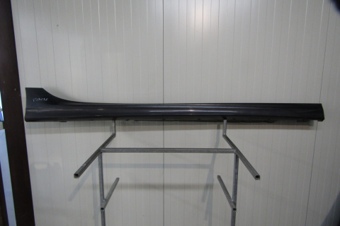 Listwa progowa prawa BMW 2 F44 M Pakiet 19-