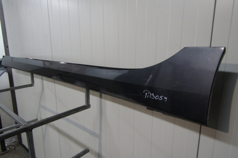 Listwa progowa lewa BMW 1 F40 2 F44 19- próg