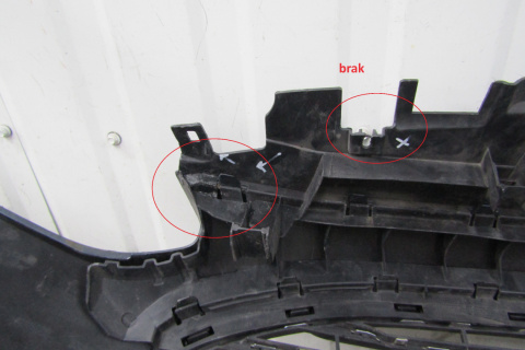 Zderzak przód Ford Fiesta Mk8 VIII 17-
