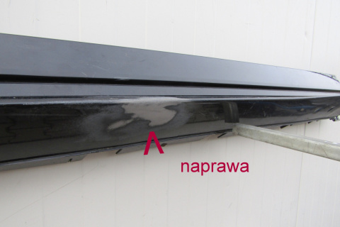 Listwa progowa prawa Ford Kuga MK2 Titanium ST 12-