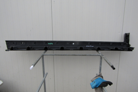 Listwa progowa prawa Ford Kuga MK2 Titanium ST 12-