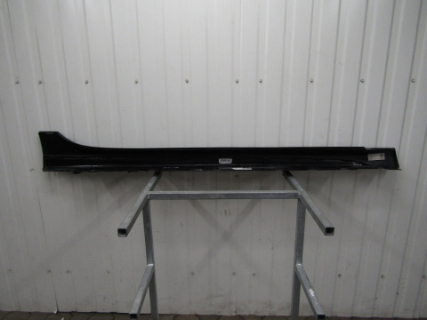 Listwa progowa lewa BMW 2 F44 M Pakiet 19-