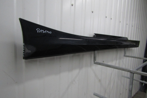 Listwa progowa prawa BMW F21 F22 F23 M-Pakiet -21