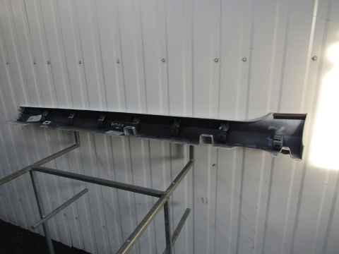 Listwa progowa prawa Ford Fiesta MK8 ST 5D 18-