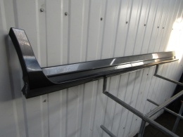 Listwa progowa prawa Ford Kuga MK2 Titanium ST 12-