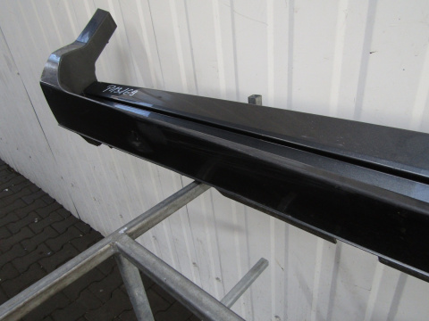 Listwa progowa prawa Ford Kuga MK2 Titanium ST 12-