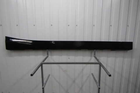 Listwa progowa prawa BMW 1 F20 próg 5D 11-19
