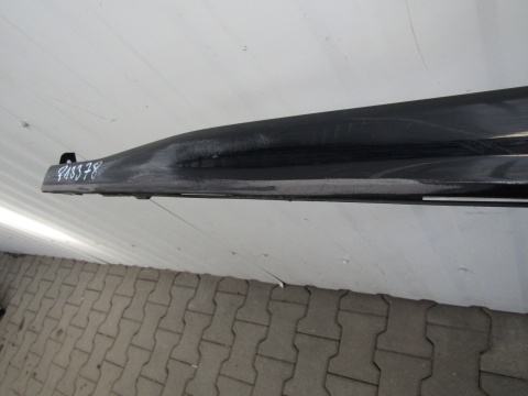 Listwa progowa lewa VW Golf 8 5H0 R Line HB 19-