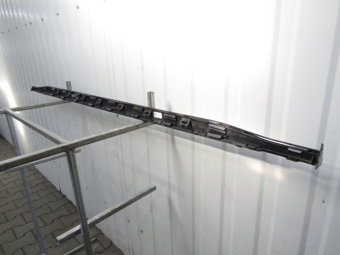 Listwa progowa lewa VW Golf 8 5H0 R Line HB 19-