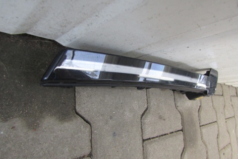 Halogen led lampa przód lewy VW ID3 19-
