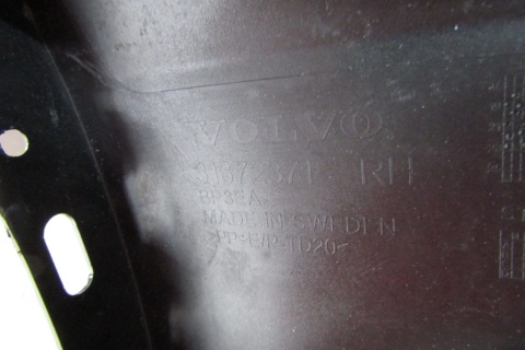 Listwa progowa prawa Volvo XC90 II 18- lift XC 90