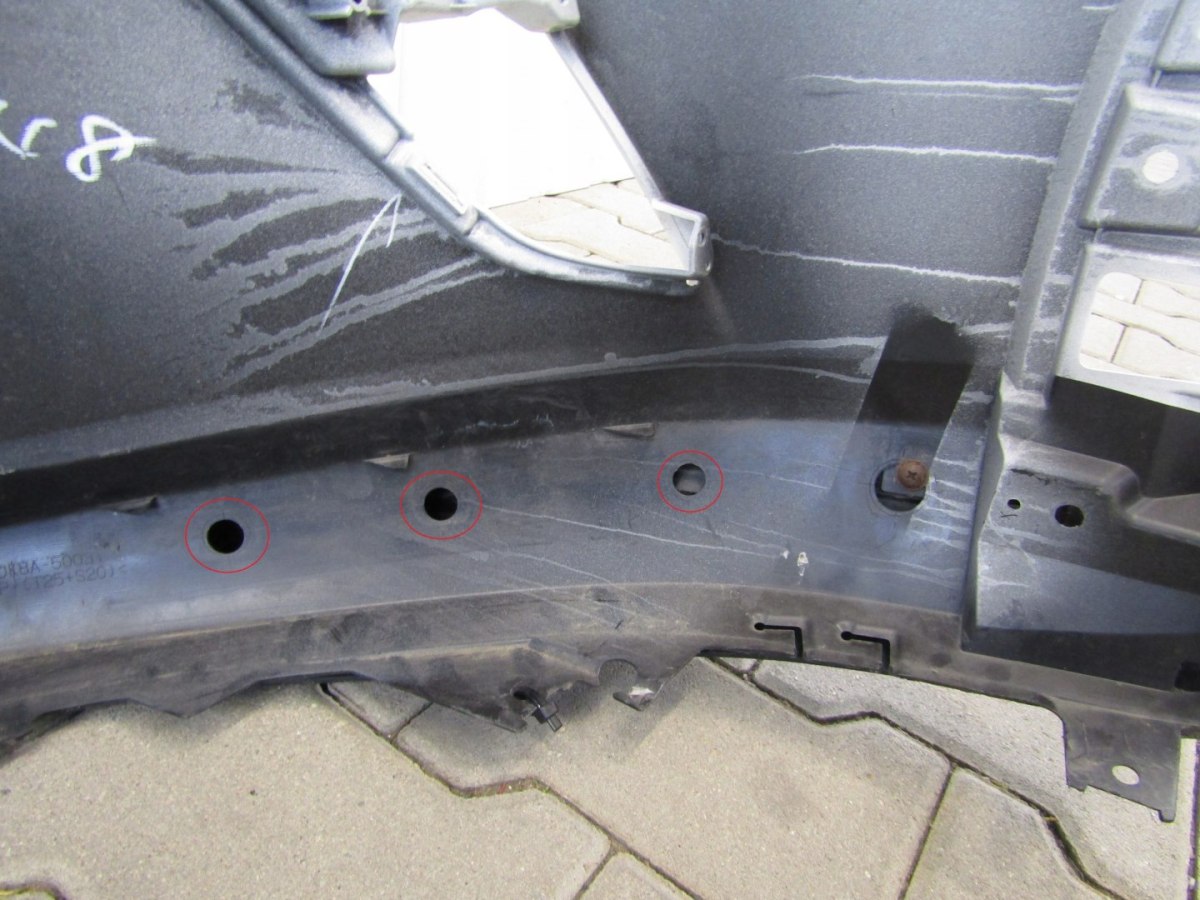 Zderzak przód Mazda CX3 CX-3 Racing Lift 18-