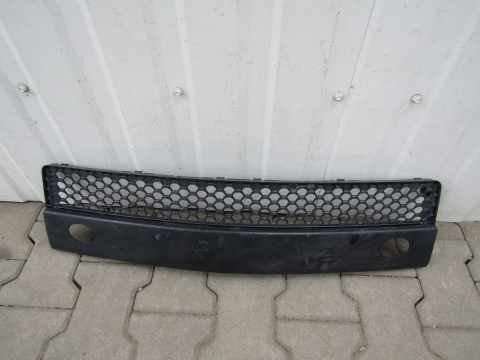 Kratka zaślepka zderzak przód MERCEDES ML W164 AMG 08- LIFT