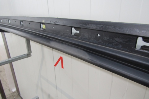 Listwa progowa prawa Mazda CX30 CX-30 19- K3006