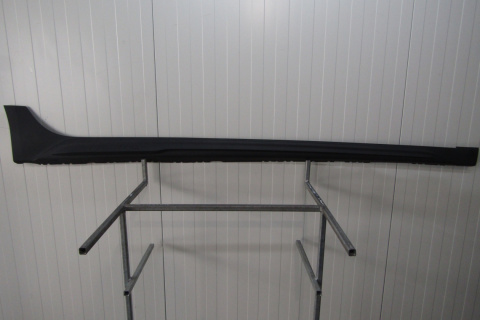 Listwa progowa prawa Audi A4 Allroad LIFT 8W9 B9 KOMBI 19-