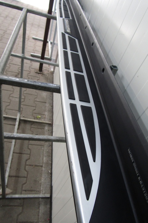 Listwa progowa prawa Hyundai Santa Fe 3 III 12-18