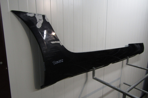 Listwa progowa prawa Mercedes GT 14-21 AMG C190 6980454