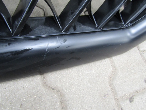 Grill atrapa zderzak przód MITSUBISHI PAJERO SPORT 98-2002