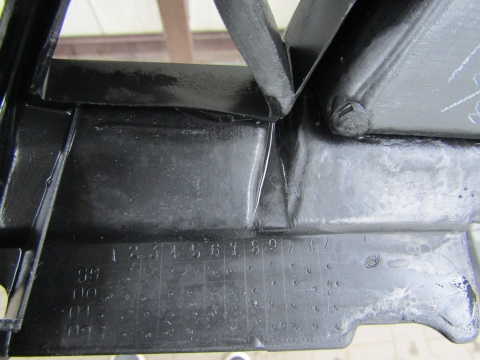 Grill atrapa zderzak przód MITSUBISHI PAJERO SPORT 98-2002