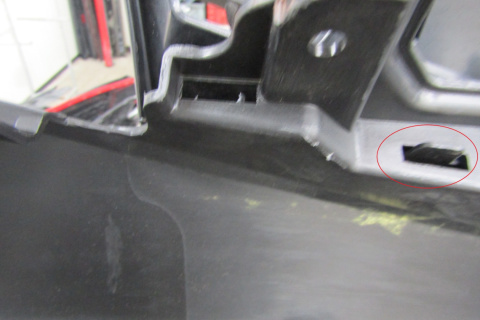 ZDERZAK PRZÓD PRZEDNI NISSAN NOTE I E11 06-09