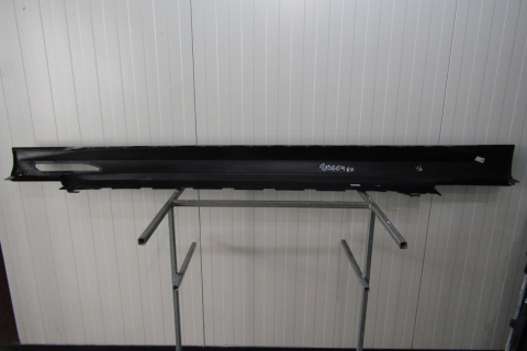 Listwa progowa prawa BMW i5 G60 G61 xDRIVE eDRIVE M60 23-