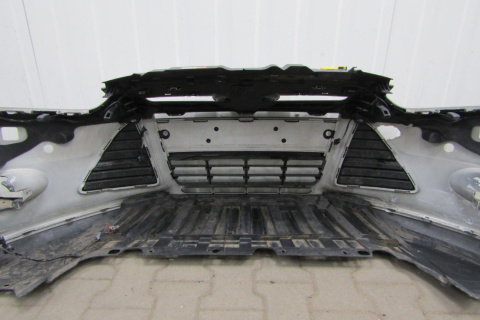 Zderzak przód Ford Focus MK3 III 10-14