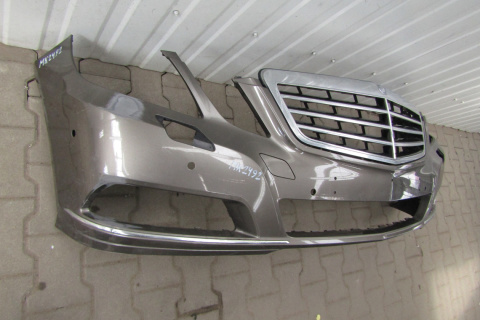 Zderzak przód przedni Mercedes E-klasa 212 09-12