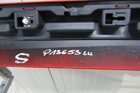 Listwa progowa lewa Ford Fiesta MK7 ST 3d Lift 12